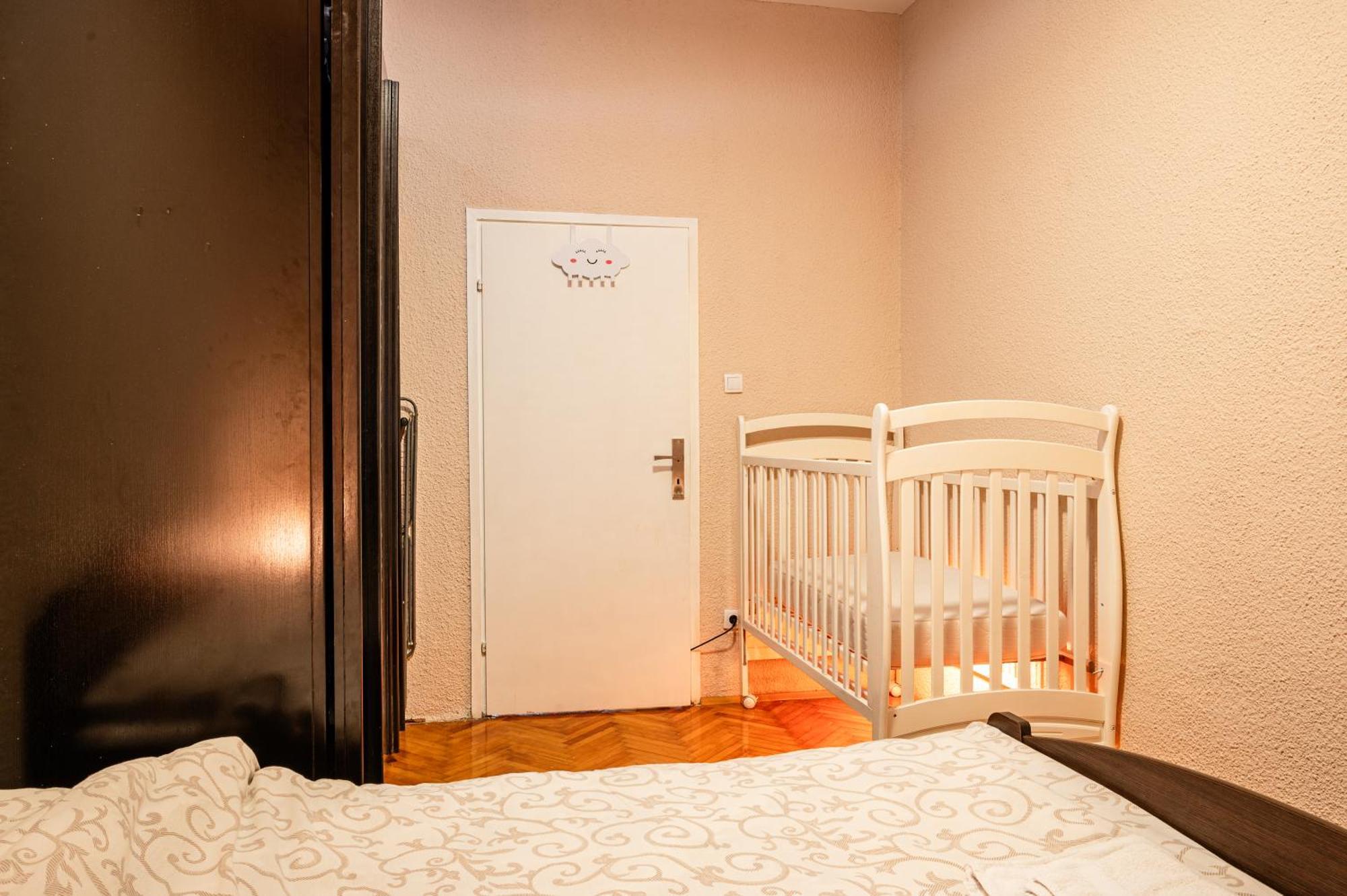 Cozy Apartment In City Center ベオグラード エクステリア 写真